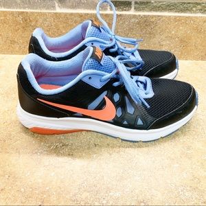 Nike Men’s Dart XI Athletic Shoes Size 10